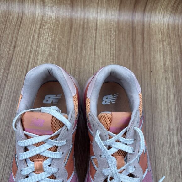 New Balance shoes 57/40 Exclusive “Valentine’s Day” W5740VDA Size 9 B Sneakers - Picture 7 of 9